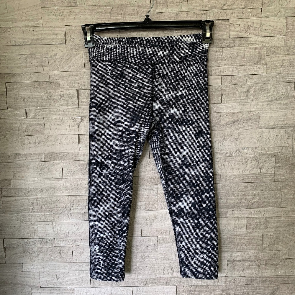 Under Armour Compression Capri Leggings